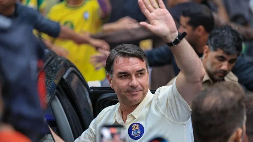 Eleições 2026: Vale do Ribeira consolida reduto do PL com vitória de Flávio Bolsonaro em Eldorado e Registro