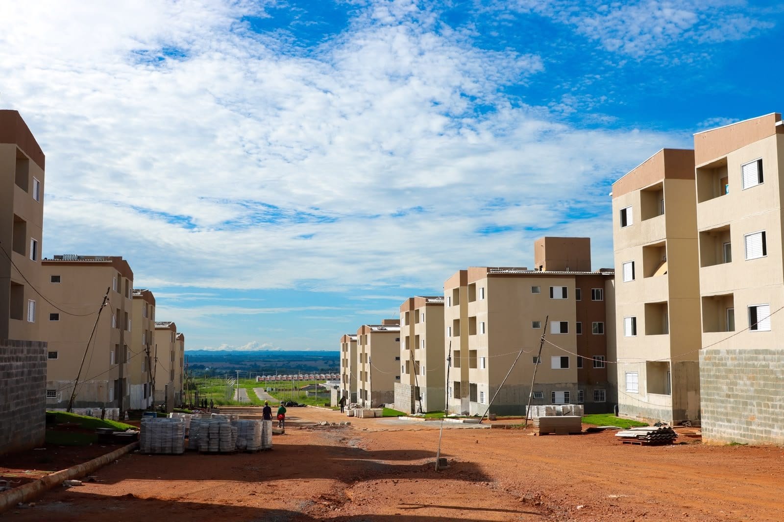 Senador Canedo divulga lista de aptos ao Residencial Campo das Flores I