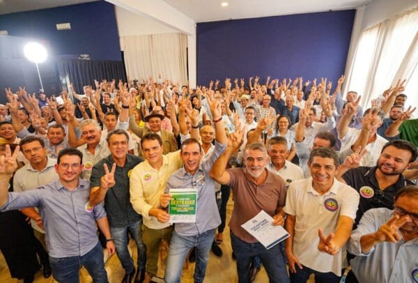 Vicentinho se reúne com setor produtivo e defende uso de IA no licenciamento no TO