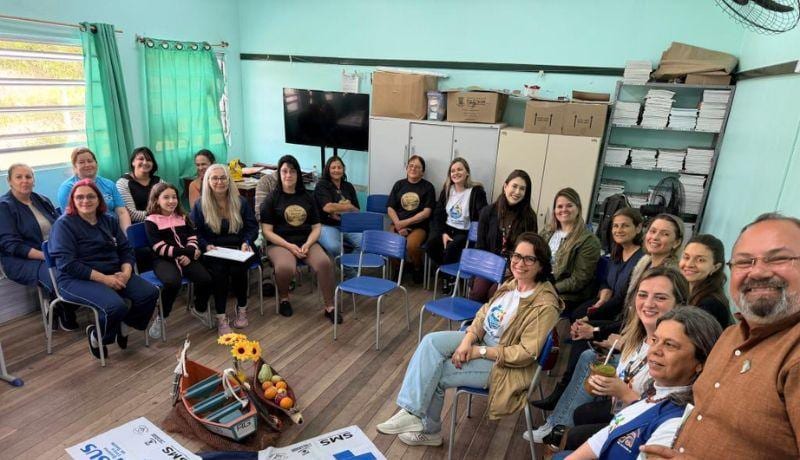 Prefeitura entrega maquinário em parceria com a Fiocruz para pescadoras da Ilha dos Marinheiros em Rio Grande