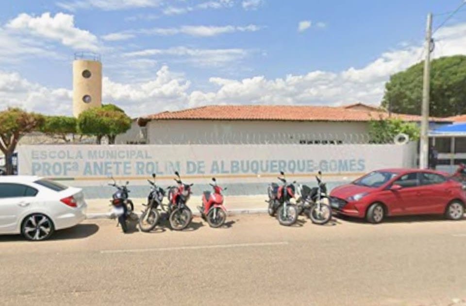 Falta de água suspende aulas em seis escolas municipais de Petrolina