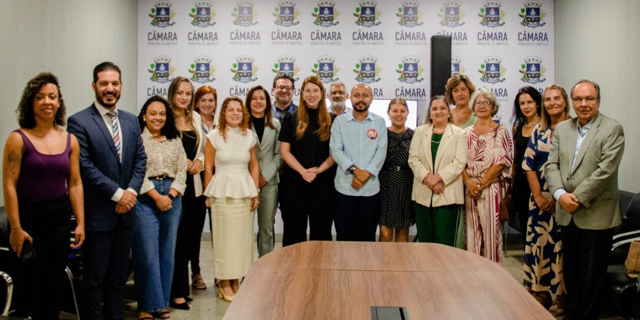 Legislativo apresenta nova etapa do Memorial a representantes de instituições de ensino e pesquisa