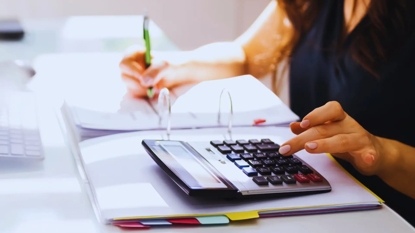 Split payment começa em 2027, mas exclui 100% do Simples e vendas a consumidores