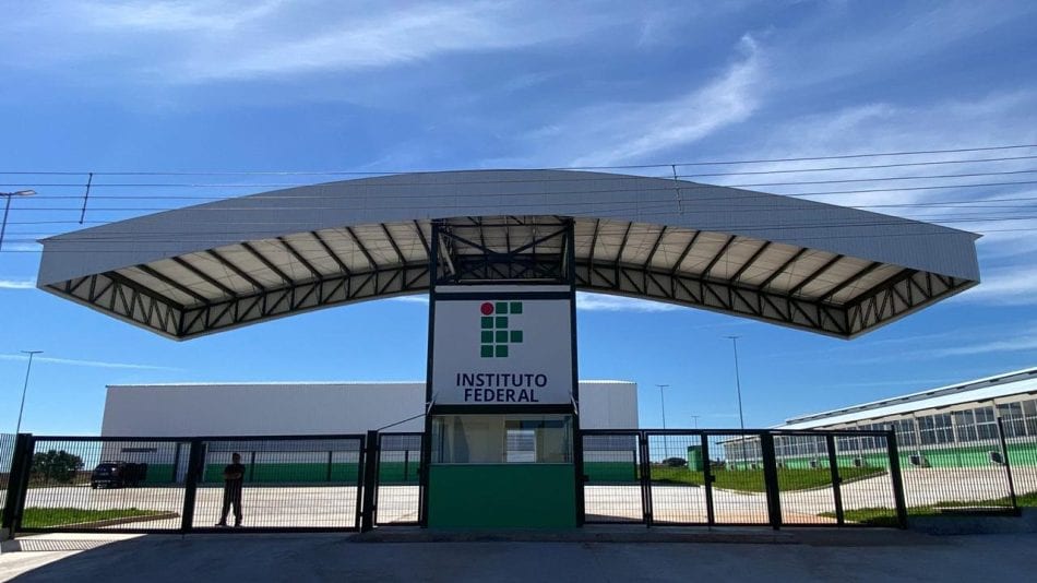 Instituto Federal SP de Prudente abre seletiva para contratar professor substituto de Português/Libras PcD