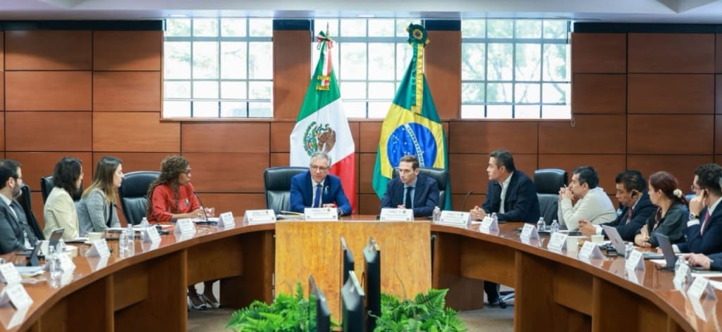 Brasil e México firmam parceria para desenvolver vacinas de mRNA