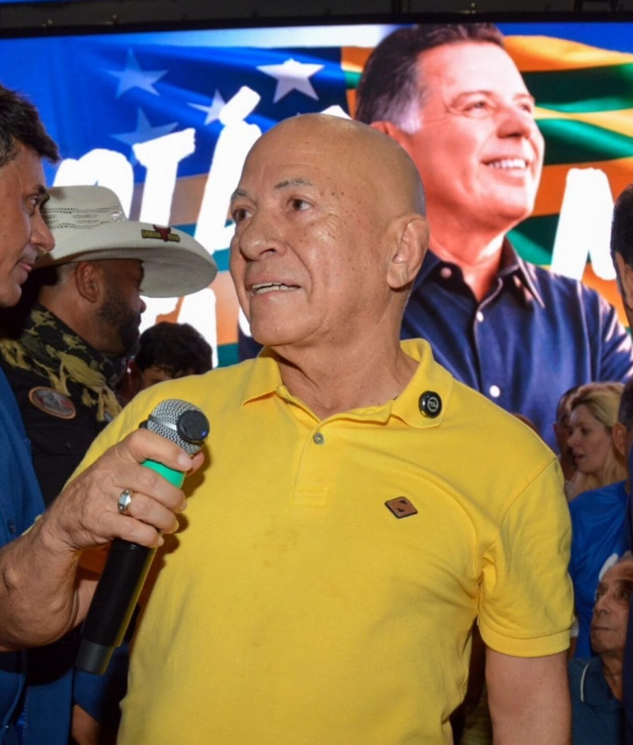 Professor Alcides faz 1º comício de sua campanha em Aparecida com presença de Marconi