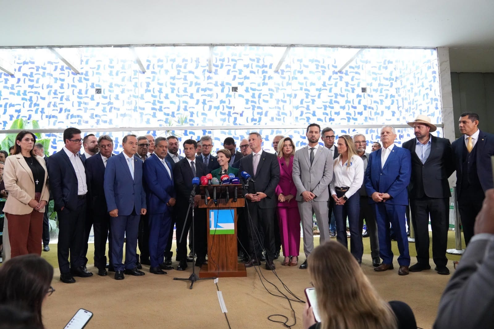 Laércio celebra apoio da Federação União Progressista a Flávio Bolsonaro