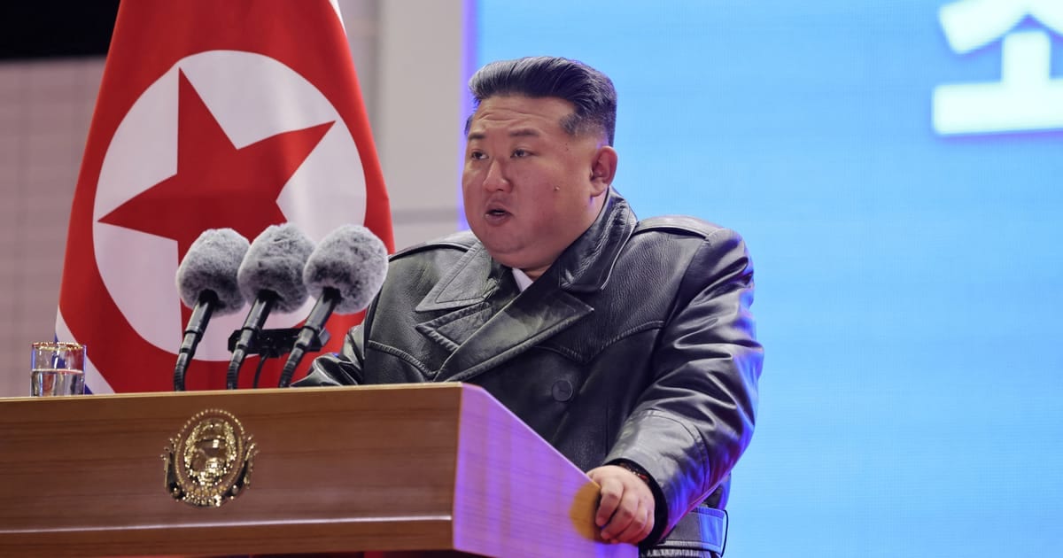 Líder da Coreia do Norte pede “revolução militar” ao exigir unidades militares mais fortes
