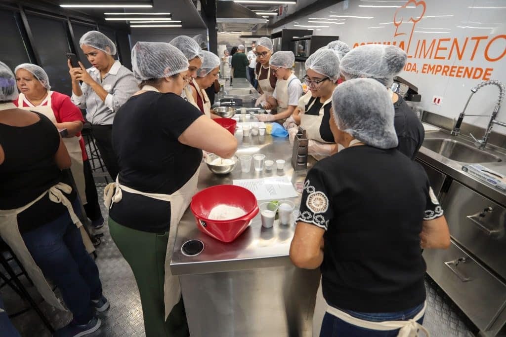 Cozinhalimento: cursos gratuitos de gastronomia capacitam mais de 46,5 mil pessoas em São Paulo