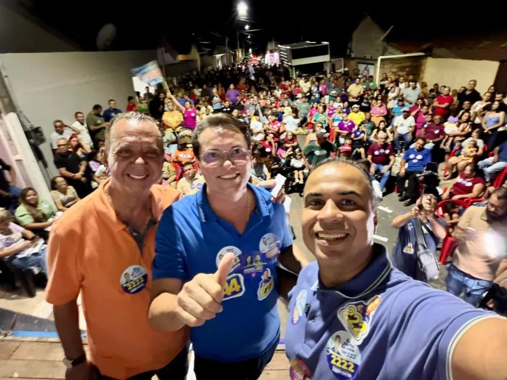 Filipe Martins participa de comício em Pequizeiro e detalha emendas de R$ 6,7 milhões