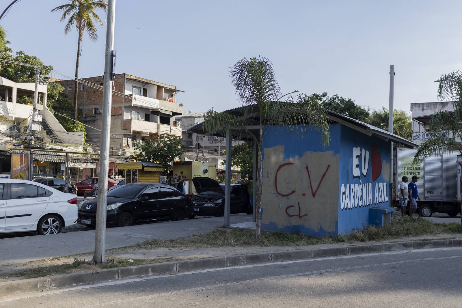 Candidatos ligados a milícias chegam a 13,36% dos votos por seção no Rio