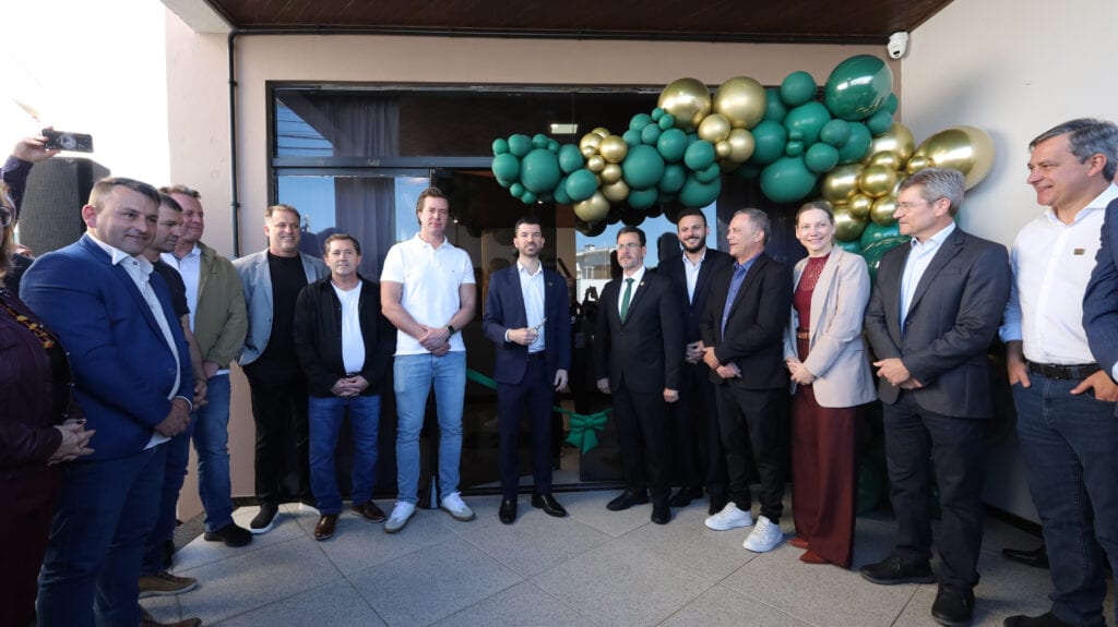 AMUREL inaugura primeira etapa da nova sede em Tubarão