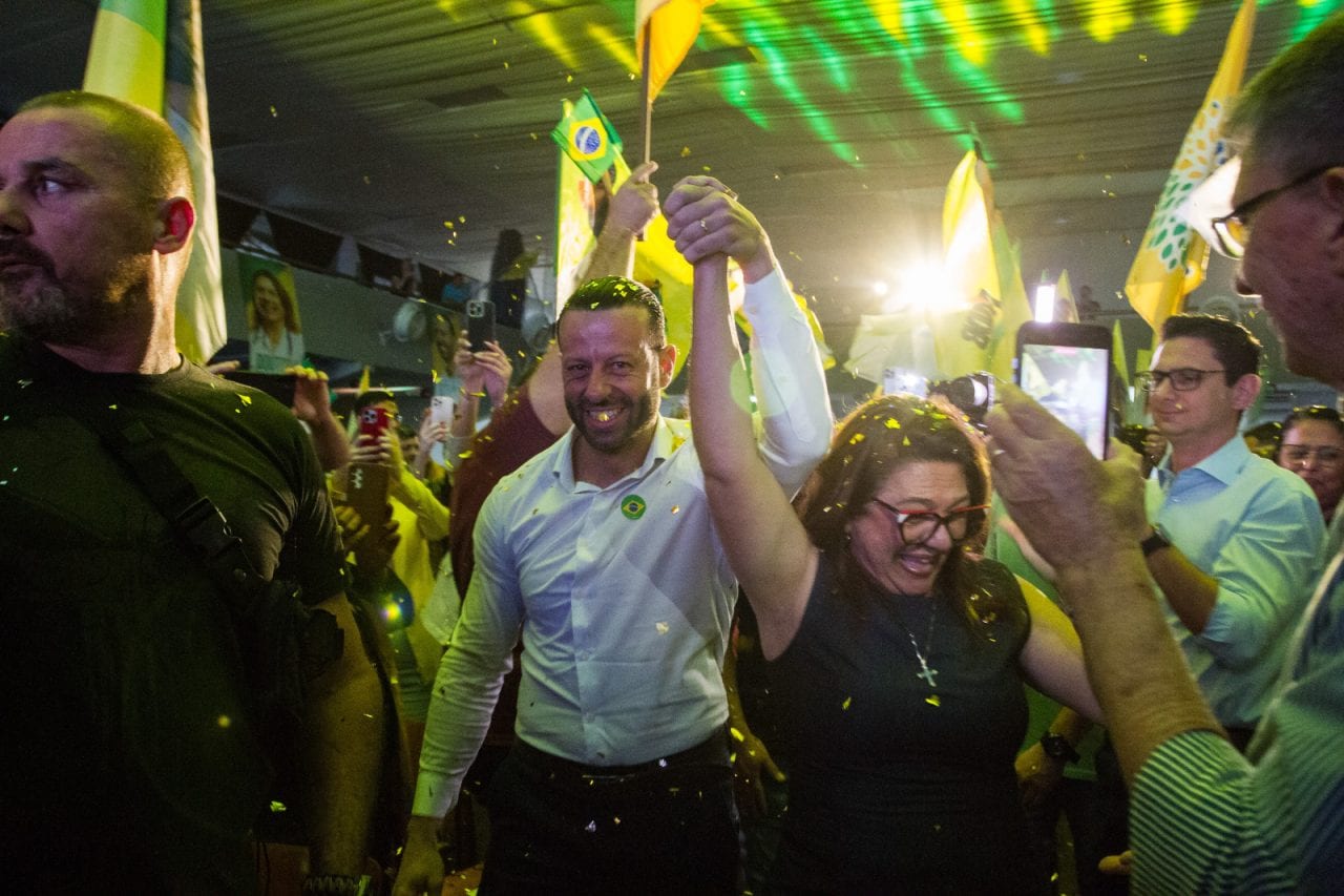 Mayra Costa encerra dobrada com Betinho Neves em Limeira