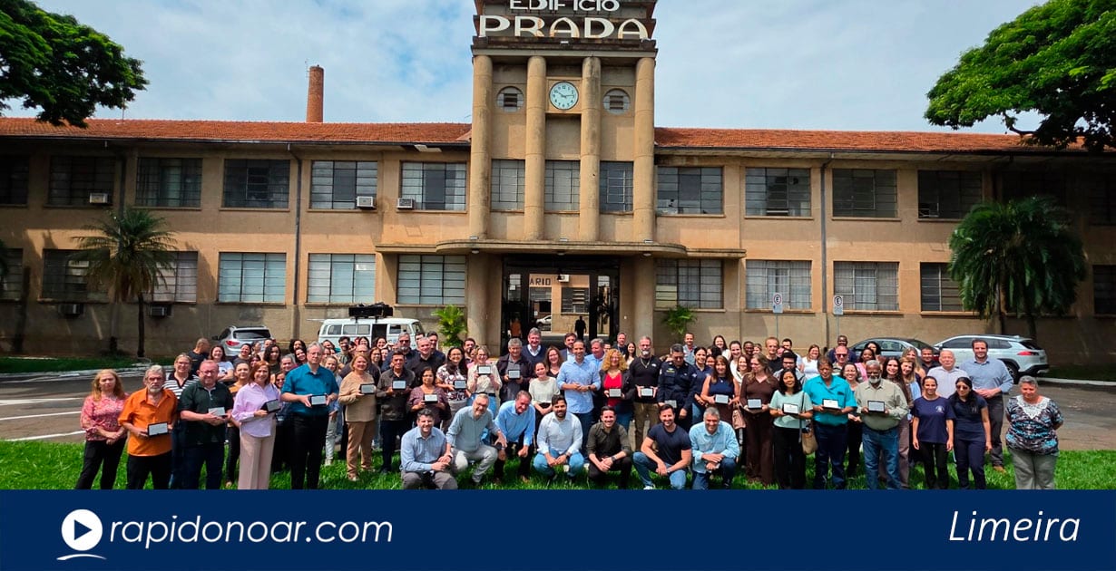 Com até 46 anos de trabalho, servidores recebem homenagem da Prefeitura de Limeira