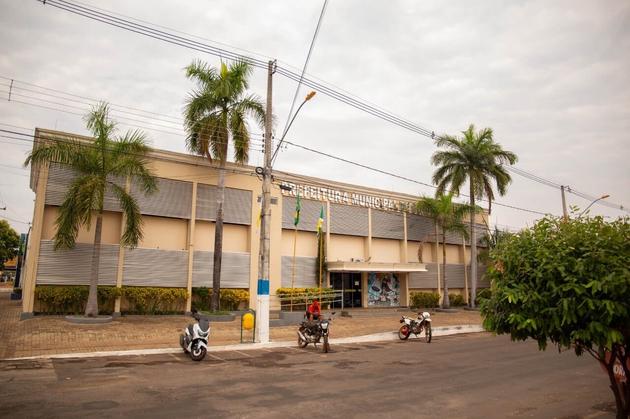 Prefeitura de Gurupi antecipa pagamento dos servidores e injeta R$ 13 milhões na economia local