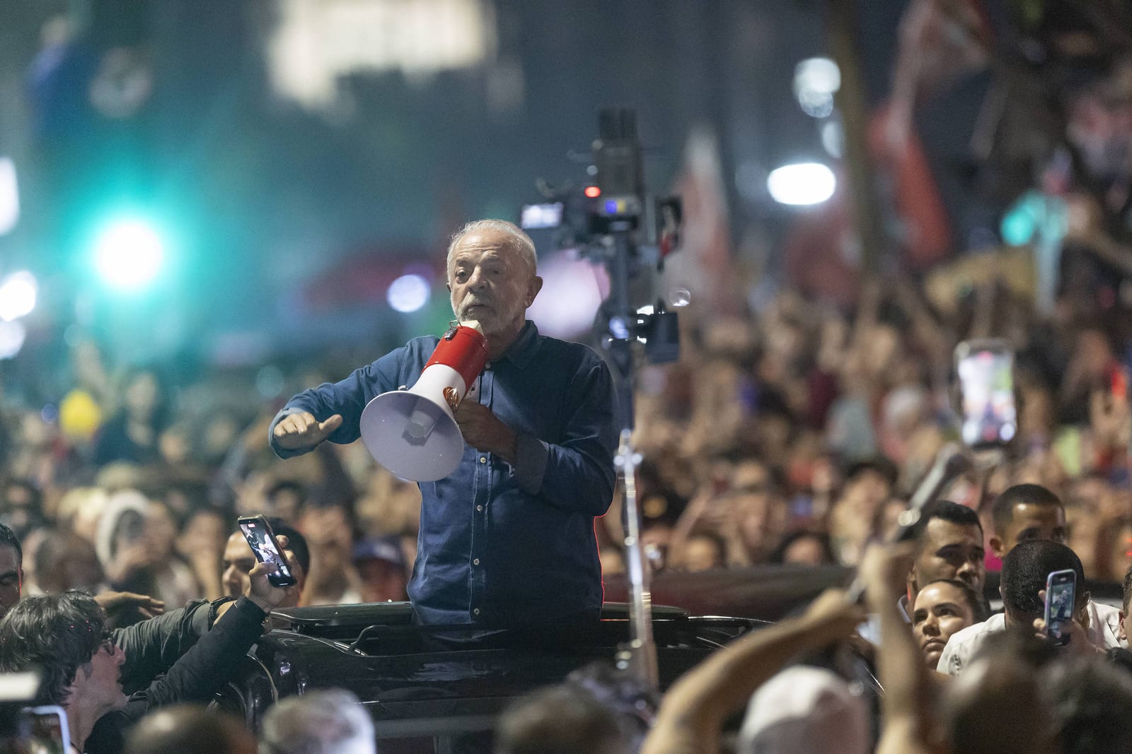 Lula ganhou a eleição e agora precisa reconquistar a classe C