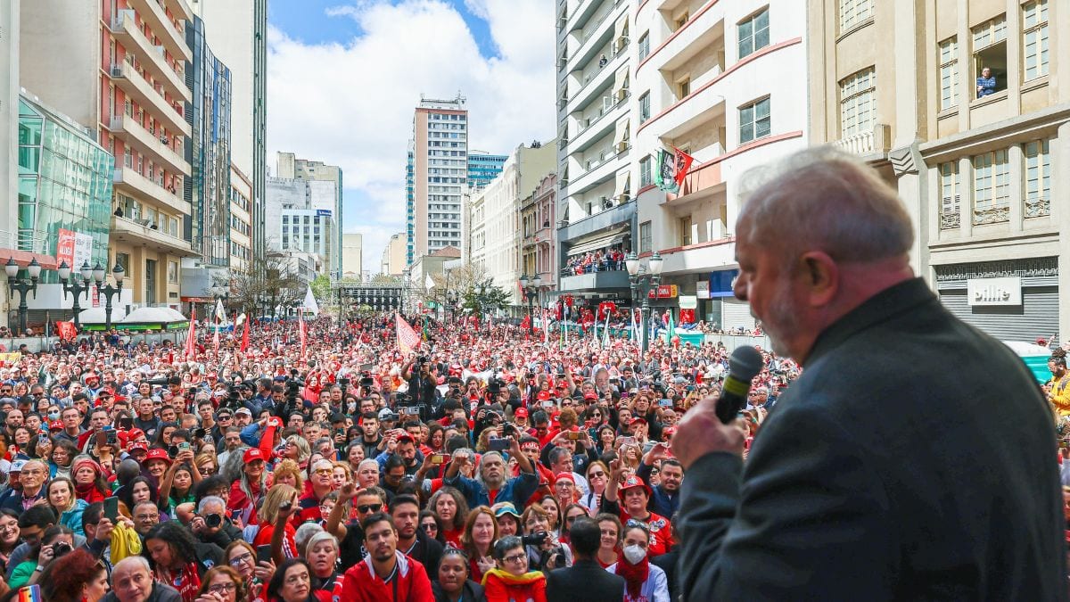 Lula vai à Boca Maldita em ato de campanha em Curitiba