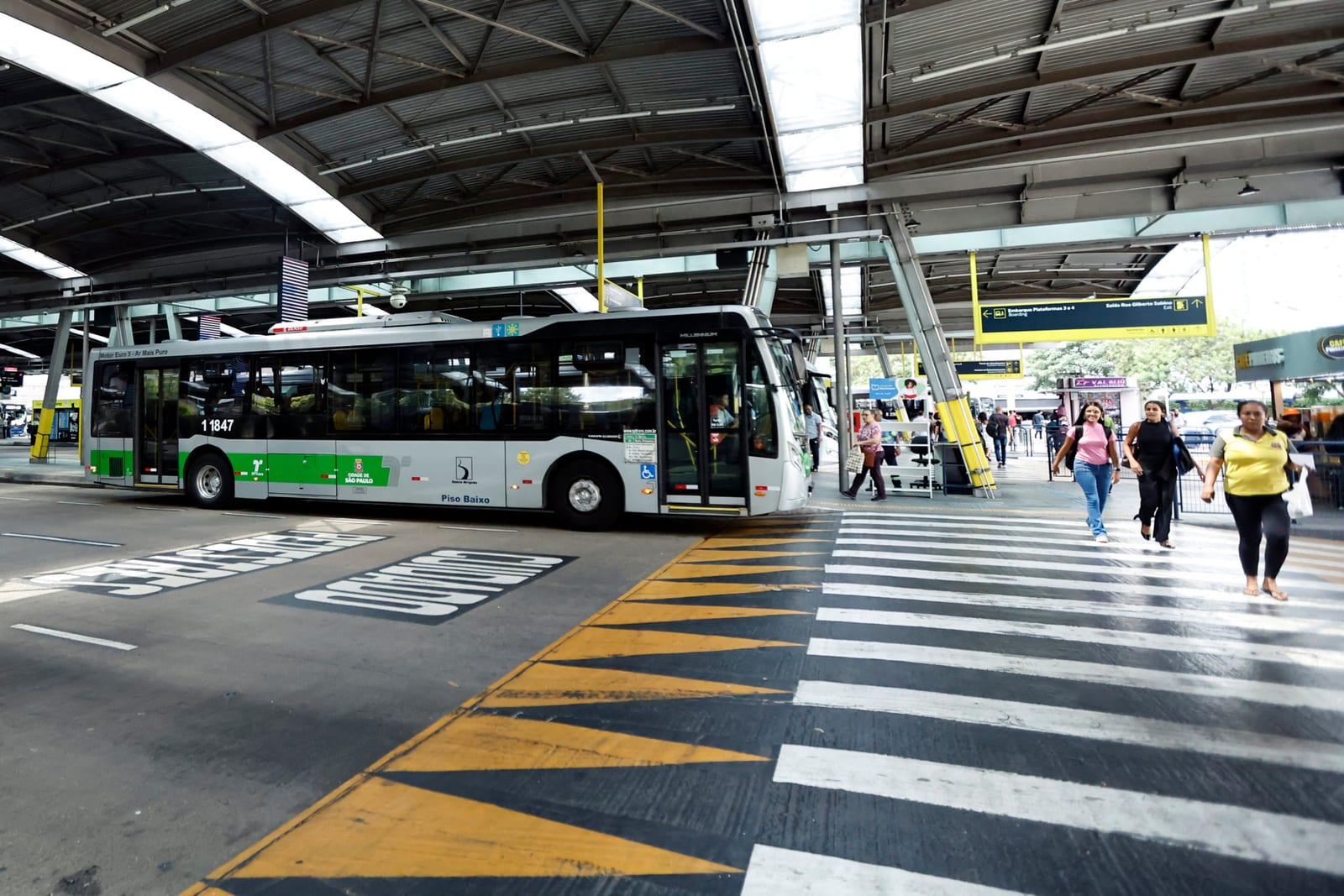 Lula propõe tarifa zero nos fins de semana para transporte urbano