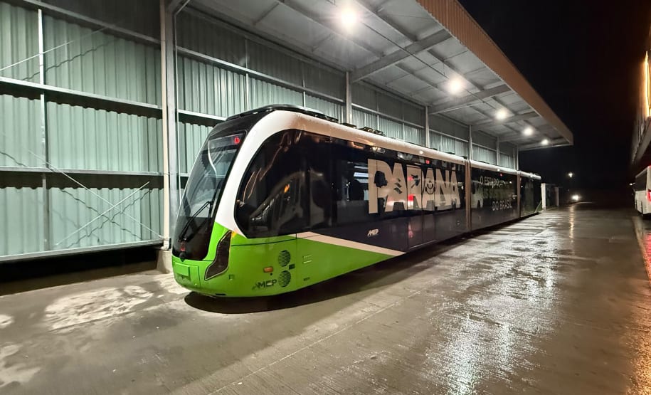 Bonde digital encerra testes no Paraná com 93,1% de aprovação e 10,8 mil passageiros; São Paulo quer adotar tecnologia s