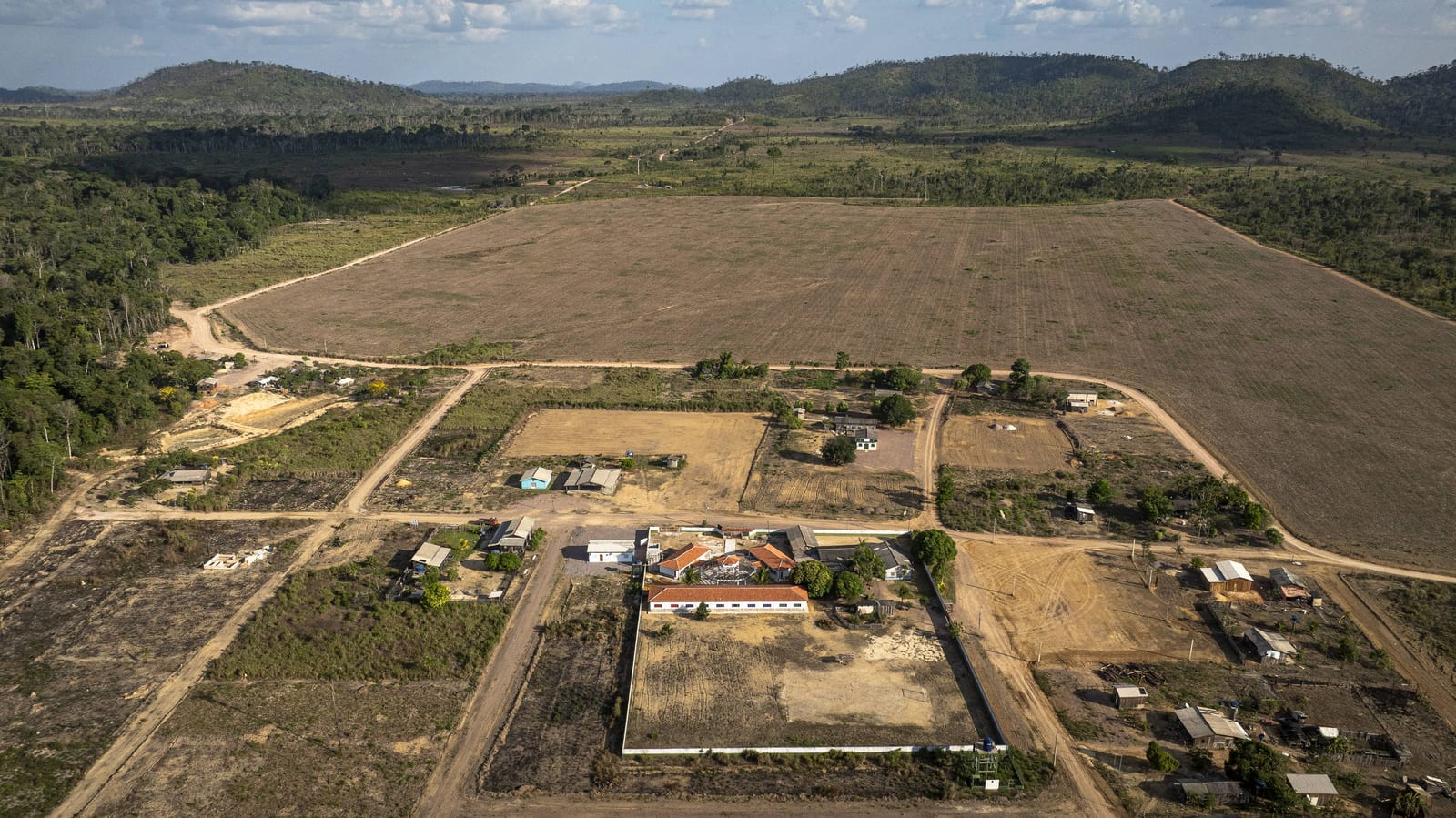 Vereador do PL participou de adesivaço em Novo Progresso às vésperas da eleição