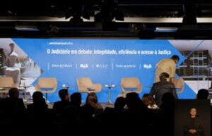 Seminário da Folha sobre o Judiciário tem audiência baixa na internet