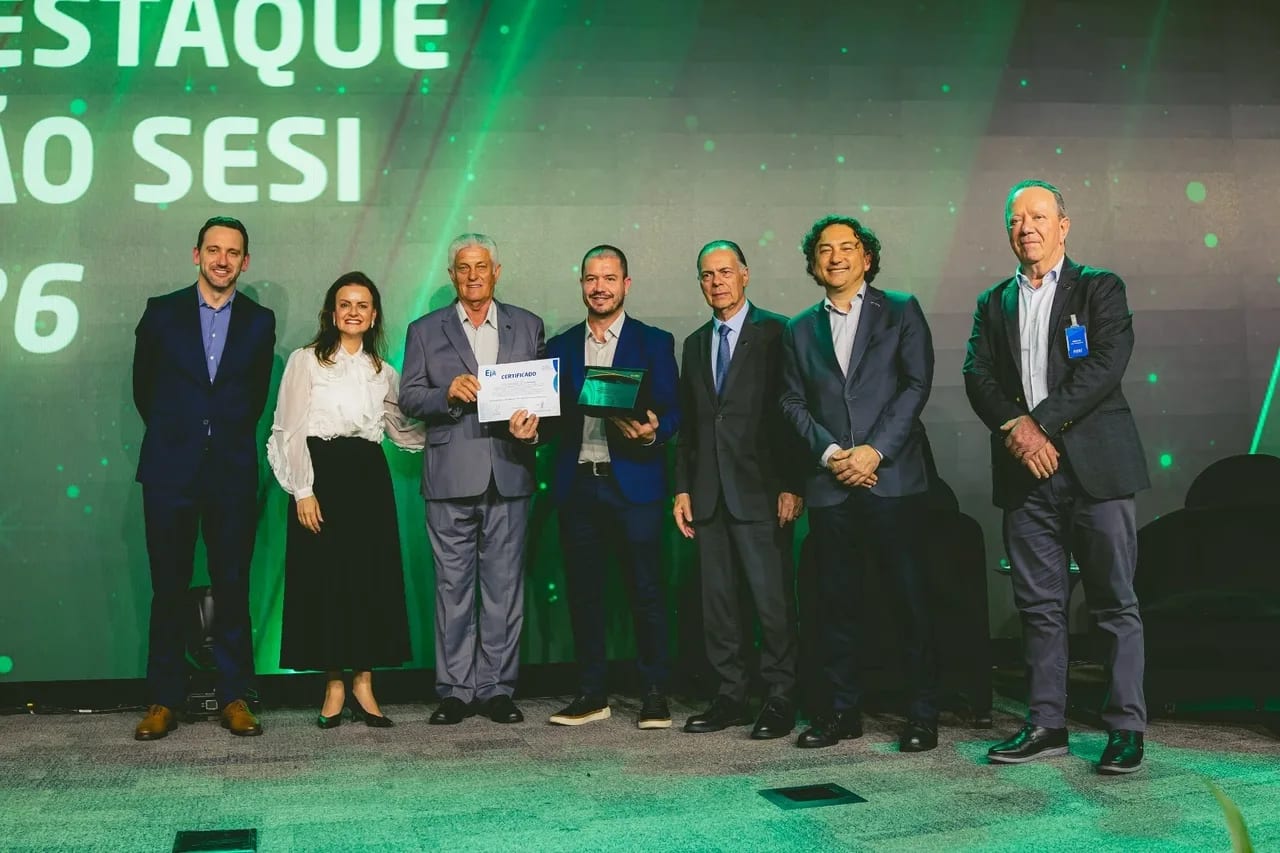 Araquari forma 103 alunos na EJA e recebe prêmio estadual
