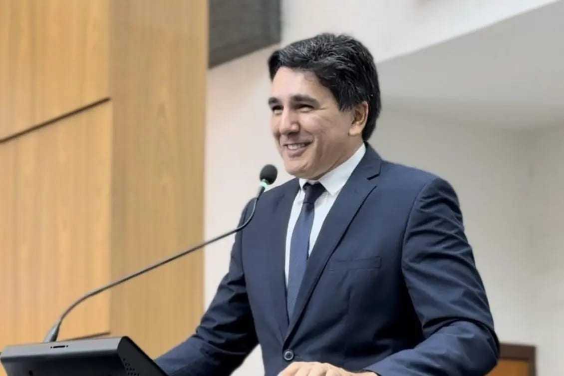 “Vamos deixar nosso governador com tranquilidade para decidir”, diz Júnior Geo sobre cotação para a Educação