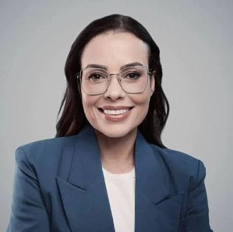 Juliana Brizola apresenta pacote de propostas para contas e serviços do RS