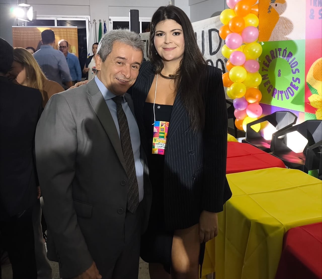 Ezizio Barbosa lança candidatura com foco em renovação e emprego
