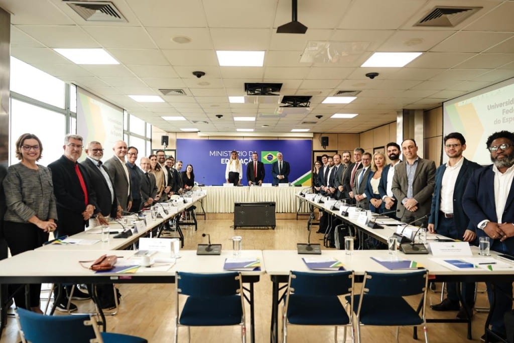 Comissão da UFEsporte fez primeira reunião no MEC nesta quinta-feira