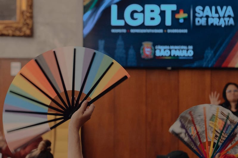 Câmara entrega Salva de Prata à Associação da Parada do Orgulho LGBT