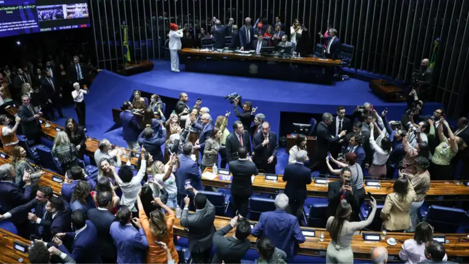 Senado aprova fim da escala 6x1; Empresas terão até 60 dias após promulgação para mudar modelo de trabalho