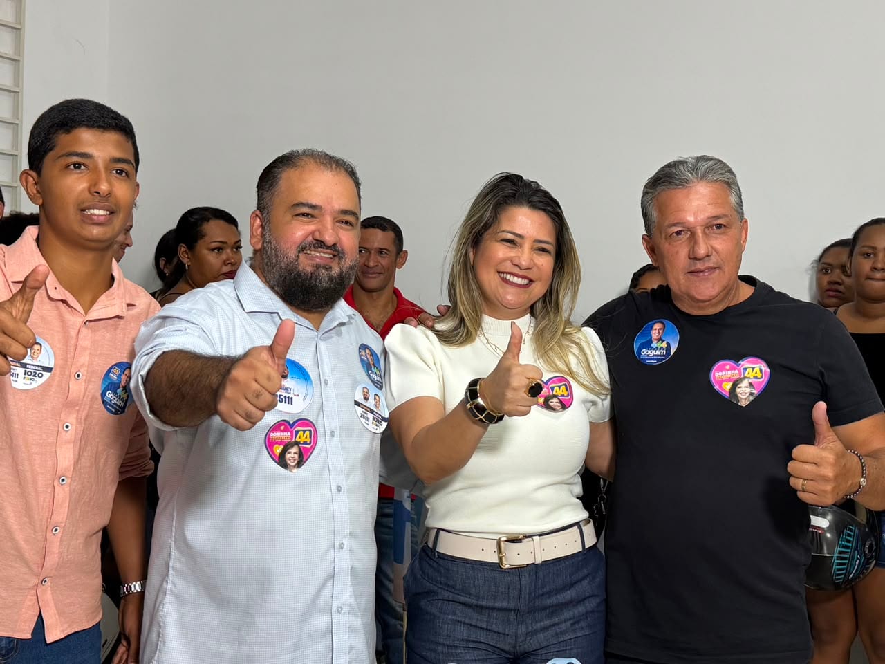 Adesivaço une apoiadores de Fábio Vaz e Silvaney Rabelo em Porto Nacional