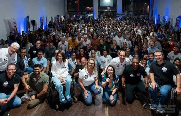 Du Cazellato reúne 3 mil pessoas em lançamento de campanha para deputado estadual