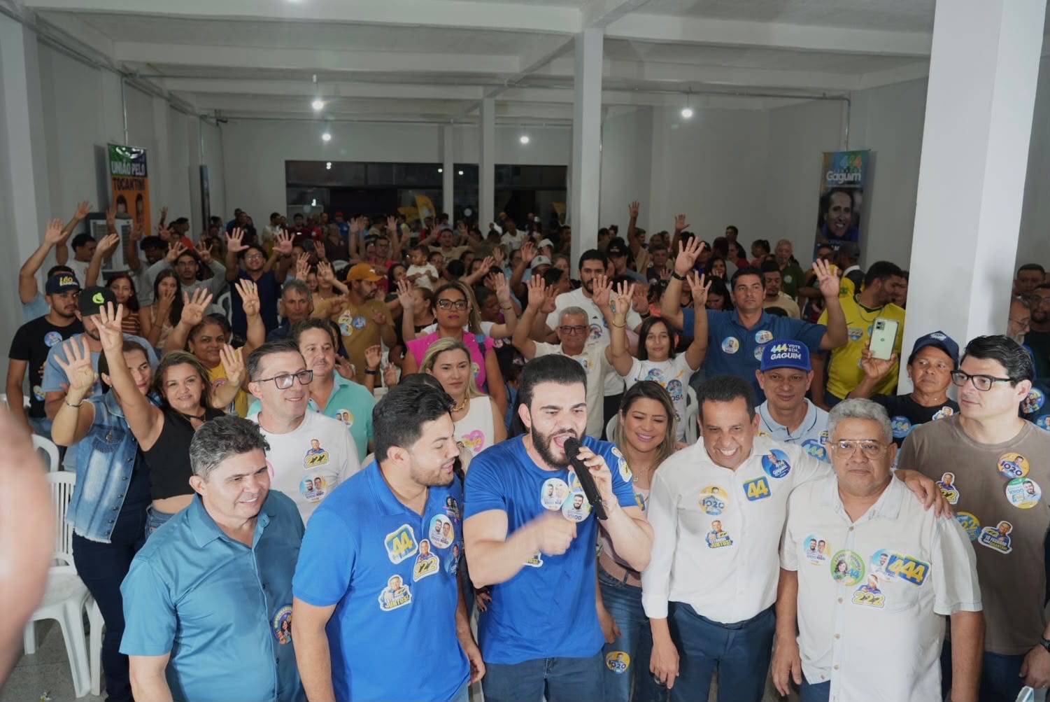 Léo Barbosa recebe apoio de Major Negreiros em Palmas