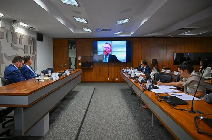 CRE do Senado amplia articulação contra barreiras da UE à carne brasileira