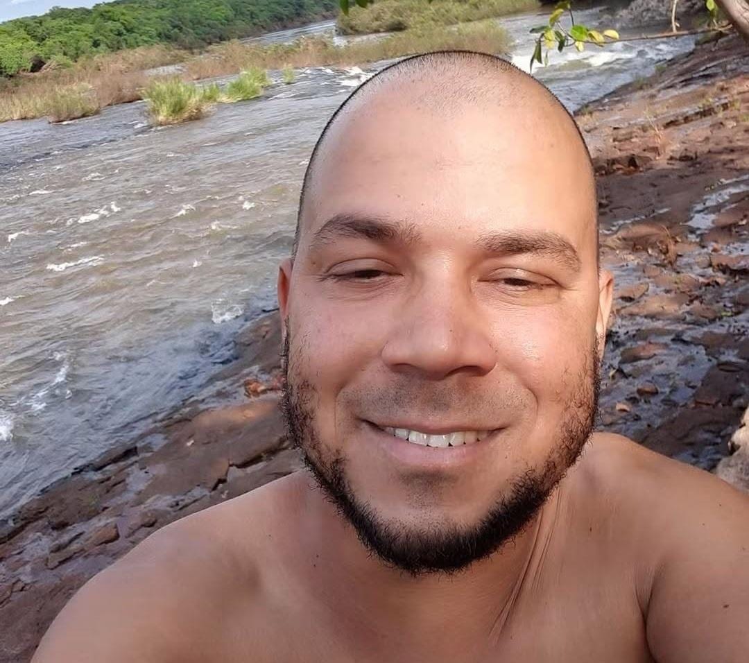 BARBOSA FERRAZ: prefeito Carlos Caxão decreta luto oficial de três dias pela morte de servidor municipal