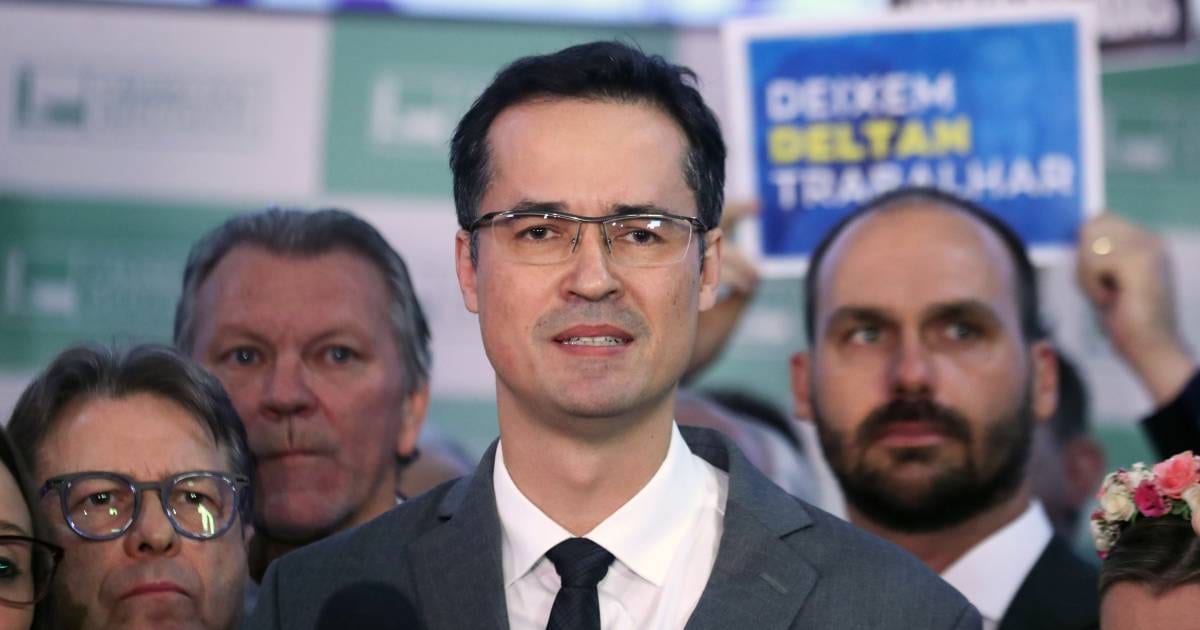 TSE barra candidatura de Deltan; empate triplo lidera disputa ao Senado no Paraná