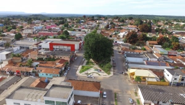 TCE declara ilegal contrato de R$ 2,5 milhões para abastecer frota de Dianópolis