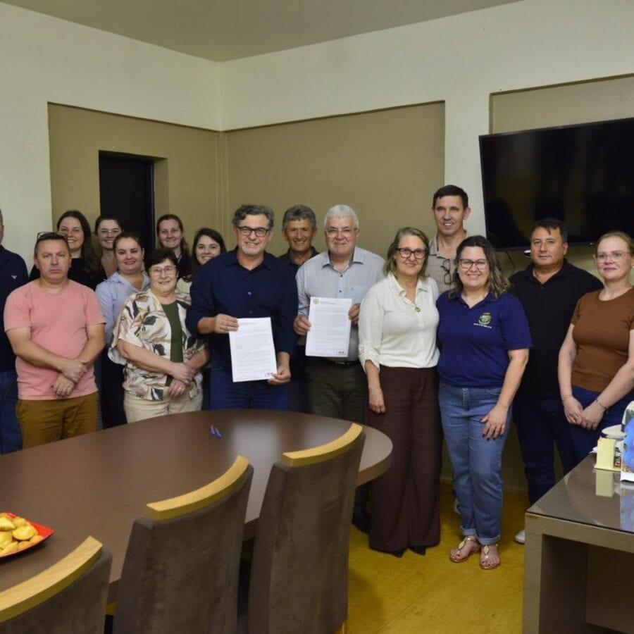 São Martinho e São Valério do Sul assinam convênio do Família Acolhedora