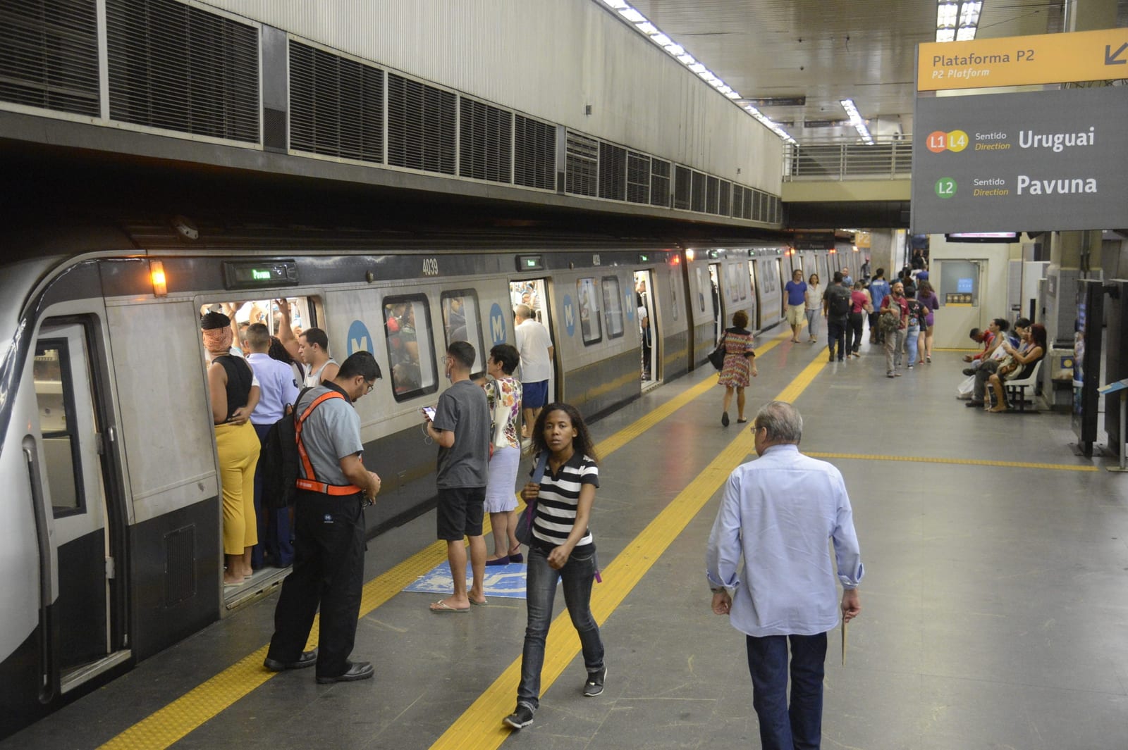 BNDES e governo do RJ fecham memorando para expandir metrô