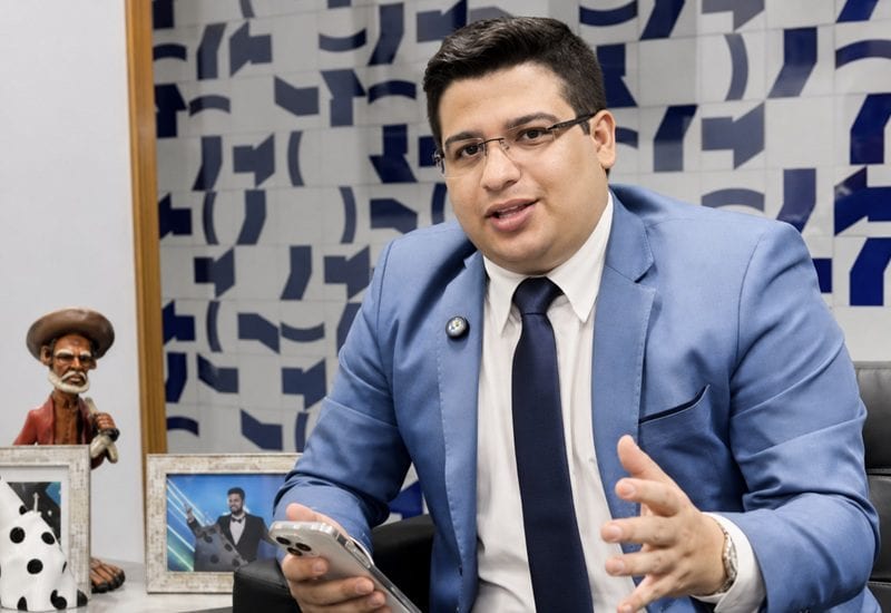 TRE-SE rejeita ação contra apresentador da TV Atalaia e diz que crítica política contundente não é propaganda irregular