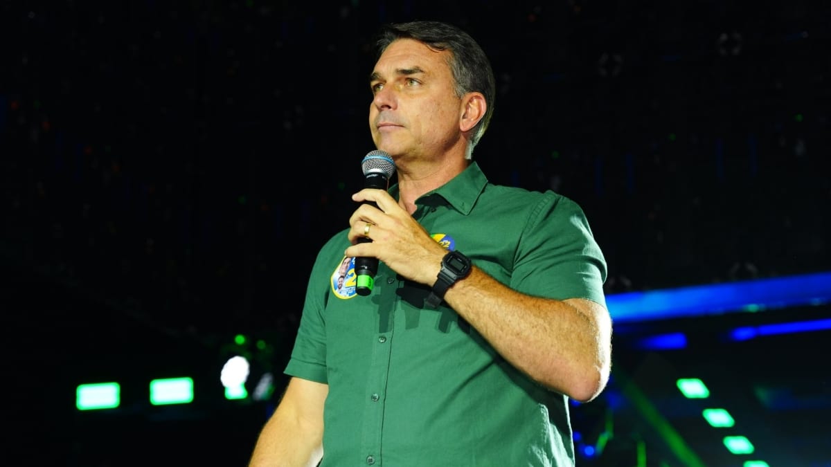 Flávio Bolsonaro é o candidato a presidente mais votado em Canoas com mais de 104 mil votos no segundo turno das Eleiçõe