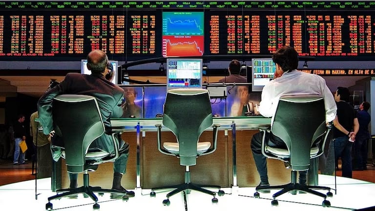 Entenda por que as eleições mexem tanto com dólar e Bolsa