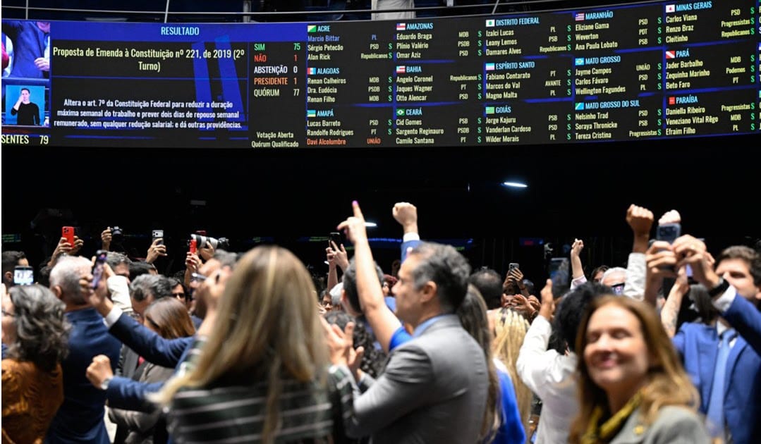 Senador gaúcho Hamilton Mourão foi o único que votou contra o fim da escala de trabalho 6×1