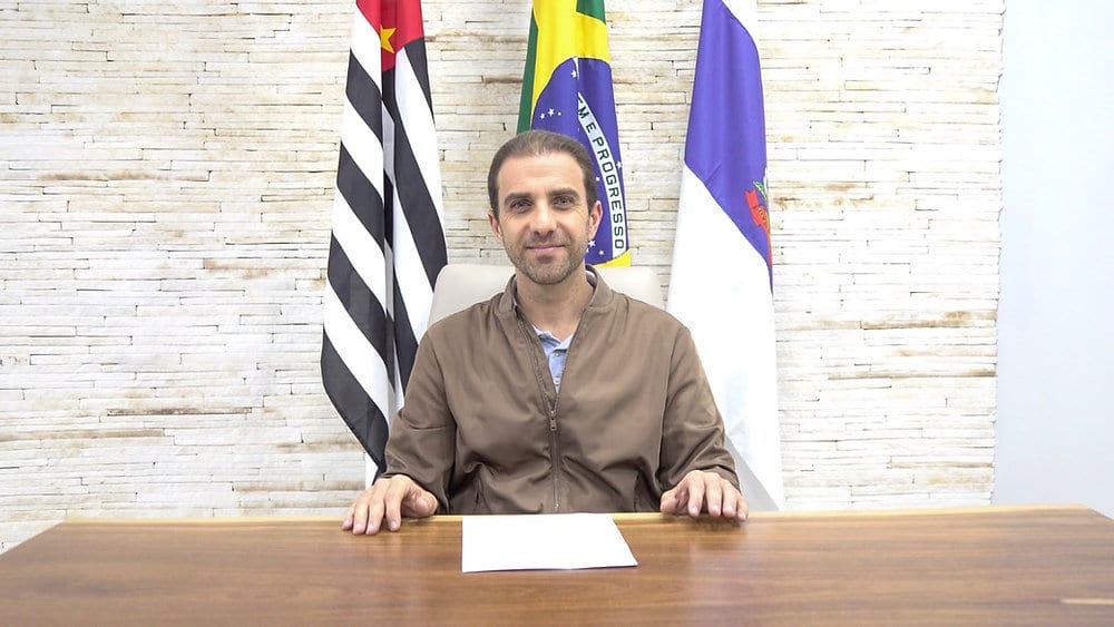 Mateus Silva anuncia contingenciamento e comissão após queda de receitas
