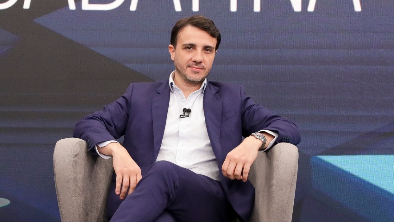 Toffoli recua e libera campanha eleitoral de Renan Santos nas redes