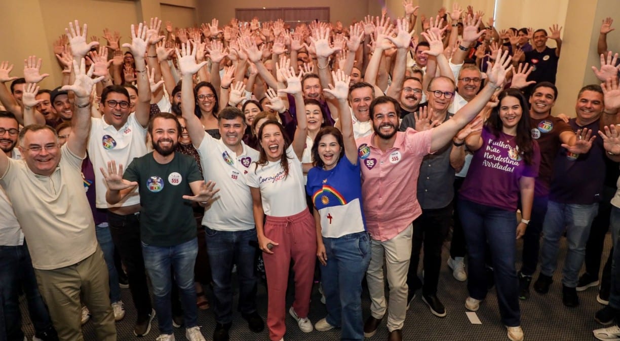 Raquel Lyra reúne prefeitos em Boa Viagem para reforçar mobilização