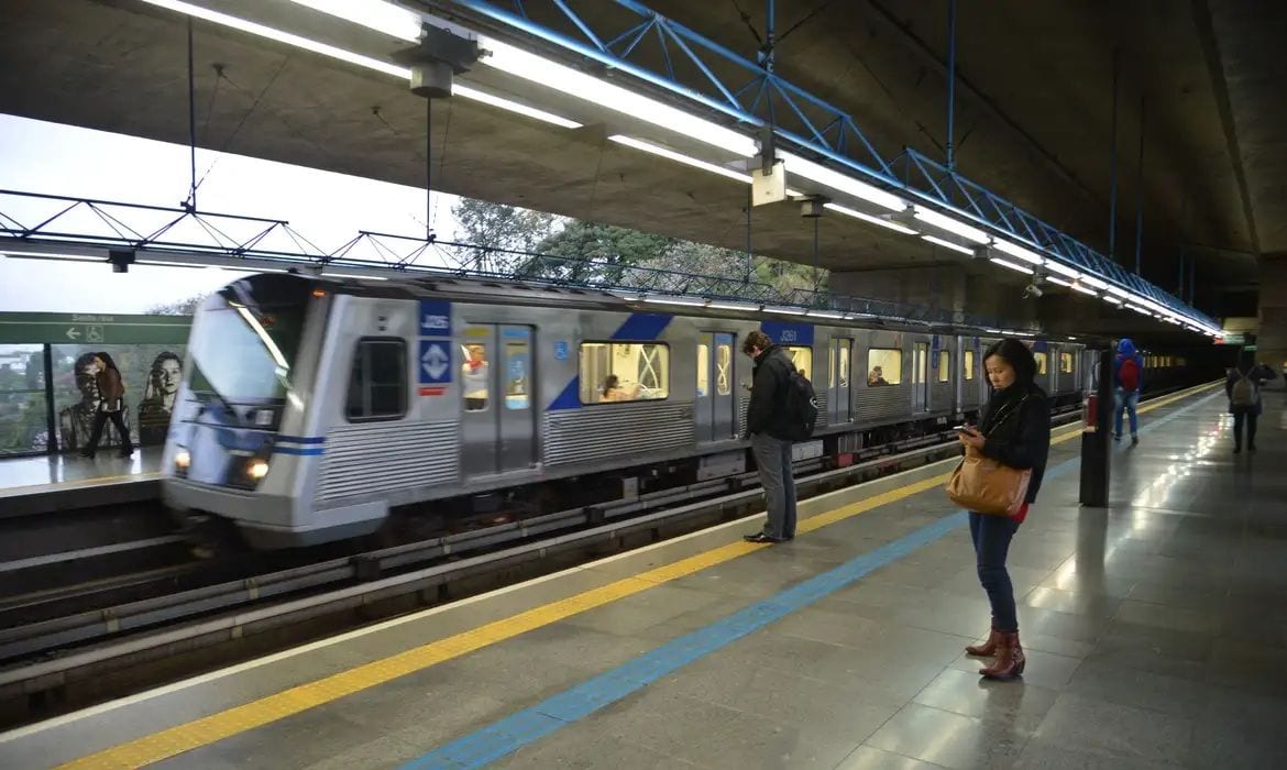 Linha 22-Marrom: SP inicia desapropriações para metrô até Cotia