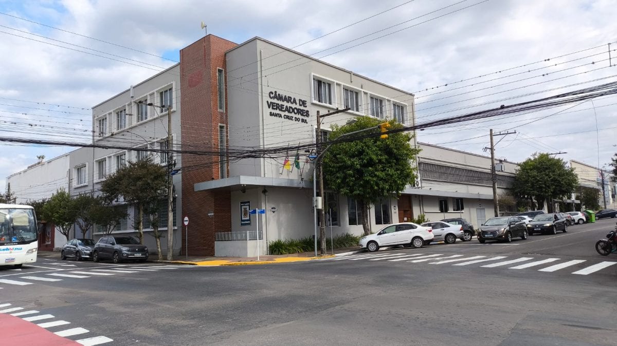 Câmara segue Prefeitura e vai adotar turno único em Santa Cruz